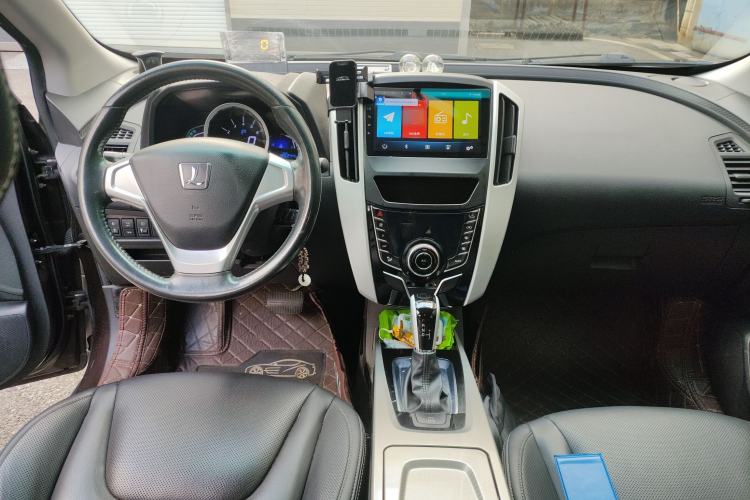 Used Luxgen U6 SUV 2015 1.8T Fashion Edition
