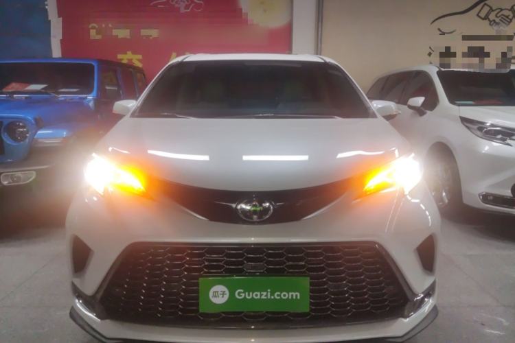 Used Toyota Granvia 2024 2.5L Hybrid Prestige ULTRA Edition
