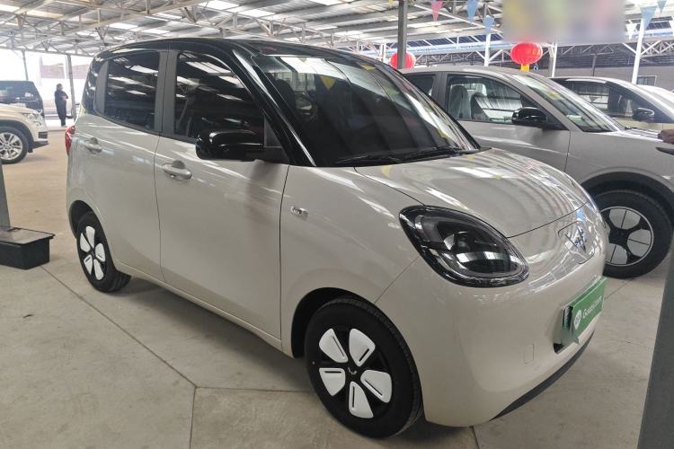 Used Wuling Hongguang MINIEV 2025 Four-Door Version Advanced Edition Front Right 45 Deg