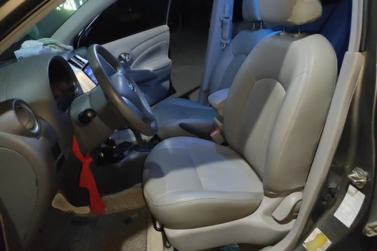 Used Nissan Sunny 2015 1.5XE CVT Comfort Edition Left Front Seat