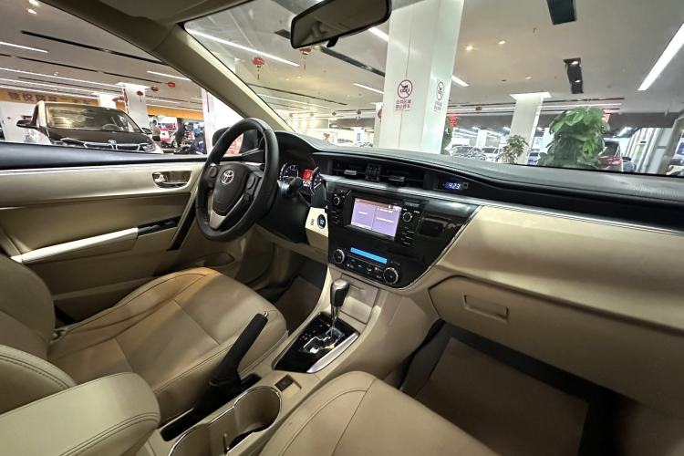 Used Toyota Corolla 2014 1.6L CVT GLX-i
