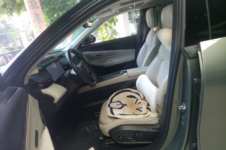 Used Lynk & Co 08 EM-P 2023 220km All-Wheel-Drive Performance Halo Left Front Seat