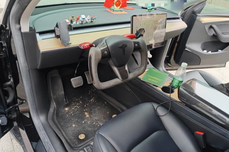 Used Tesla Model Y 2022 Rear-Wheel-Drive Version