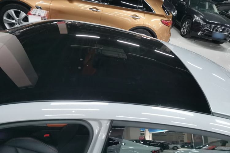 Used CHANGAN UNI-V 2022 1.5T Prestige Version
