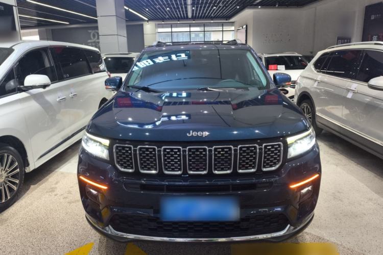 Used Jeep Grand Commander 2022 2.0T Four-Wheel Drive Luxury Edition
