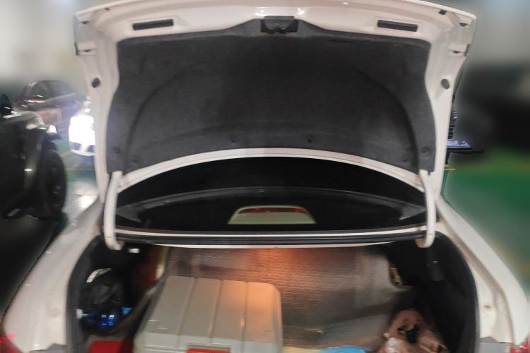 Used Honda Accord 2012 2.0L SE Trunk