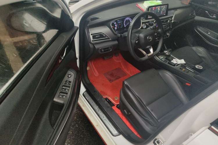 Used CHANGAN Ruicheng CC 2021 Blue Whale Edition 1.5T DCT Luxury Model Driver Seat