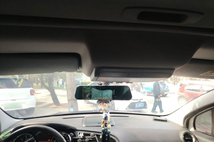 Used Peugeot 3008 2015 2.0L Automatic Trend Edition