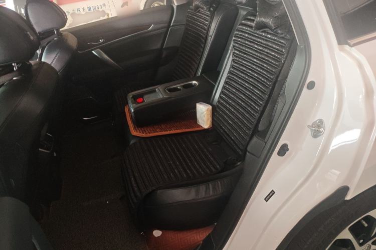 Used Honda Avancier 2017 240TURBO Two-Wheel Drive Elite Edition Left Rear Seat