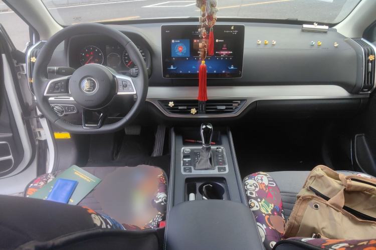 Used BYD Tang 2018 2.0T Automatic SmartConnect Prestige 5-Seater Emission Standard China V Center Console