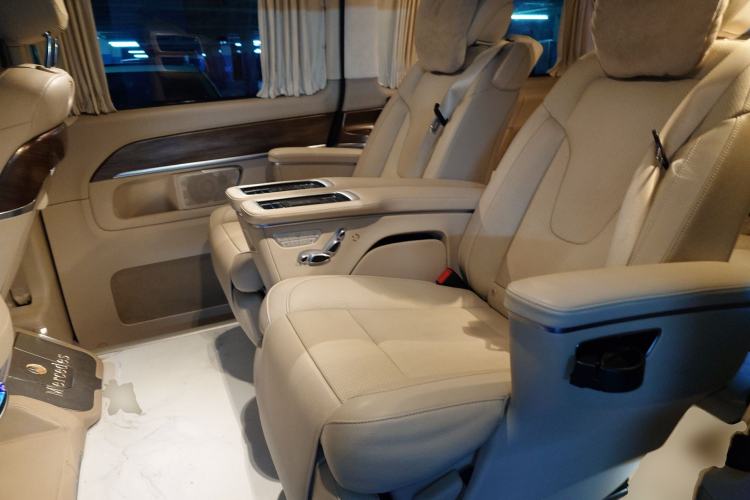 Used Mercedes-Benz V-Class 2021 V 260 Prestige Edition