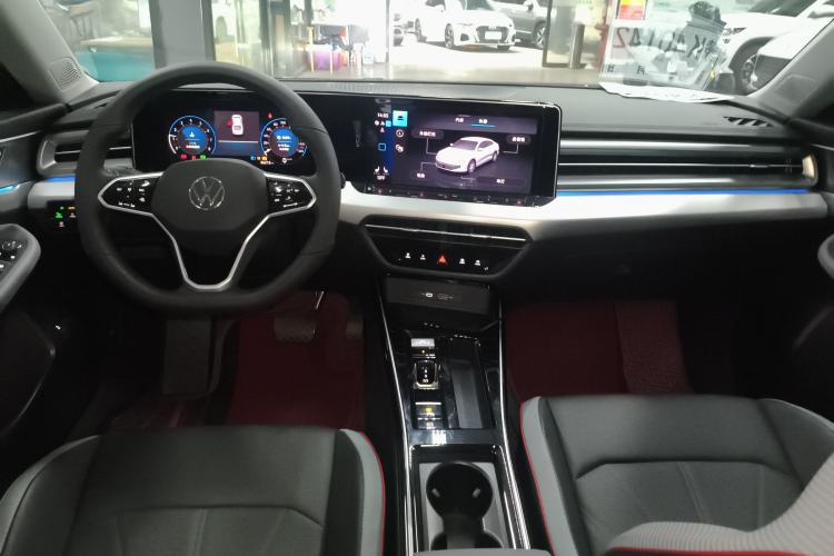 Used Volkswagen Lamando 2023 Lavida L 280TSI DSG Cool & Spicy Edition Center Console