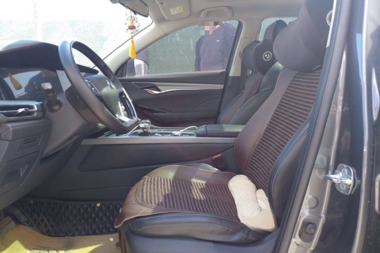 Used CHANGAN CS75 PLUS 2022 1.5T Automatic Luxury Model Interior 2