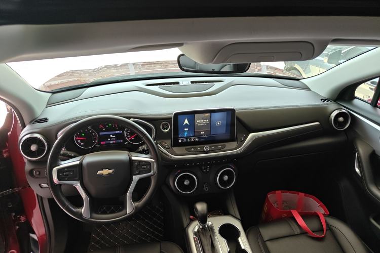 Used Chevrolet Blazer 2020 650T 7-Seater WEI Version Center Console