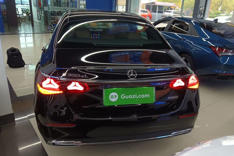 Used Mercedes-Benz E-Class New Energy 2024 E 350 e L Plug-in Hybrid Sedan Rear