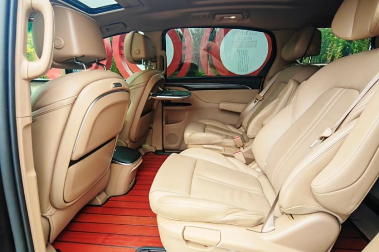 Used Buick GL8 2021 ES Land Cruiser 653T Luxury Edition
