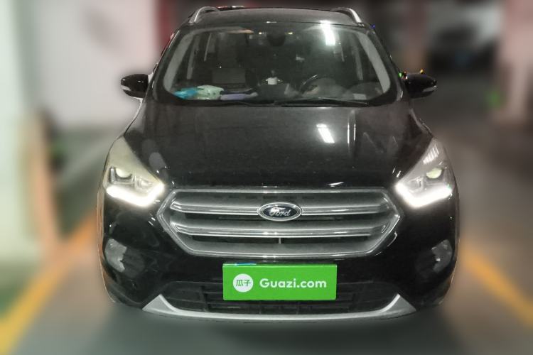 Used Ford Kuga 2018 EcoBoost 180 Two-Wheel-Drive Platinum Edition
