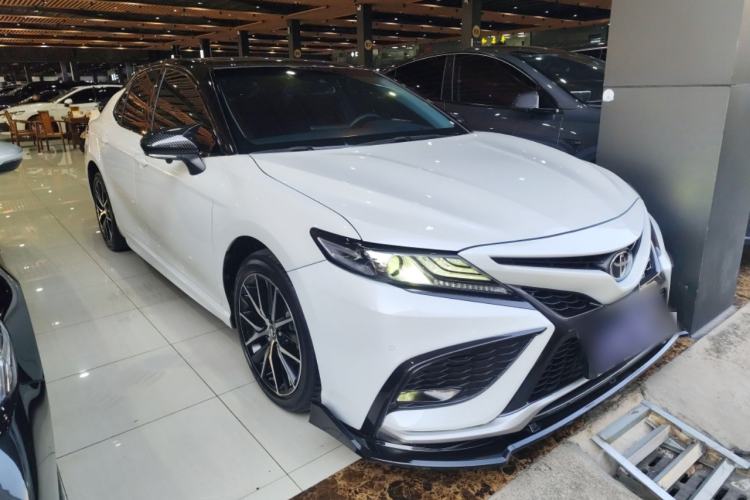 Used Toyota Camry 2021 2.0S FENGSHANG Edition Front Right 45 Deg