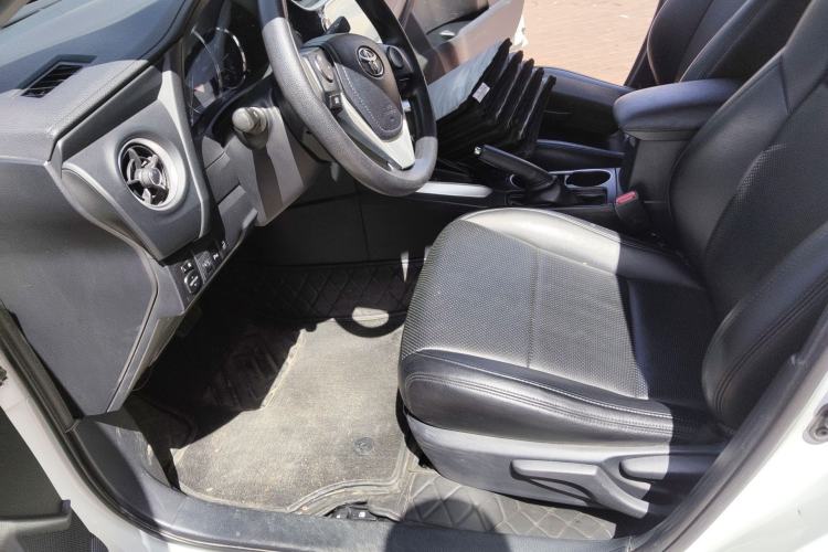 Used Toyota Levin 2017 Revised 185T CVT Elite Edition China V Standard Left Front Seat