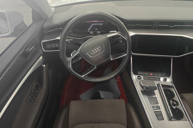 Used Audi A7L 2024 45TFSI quattro S-line Visionary Edition Flow Crystal Package
