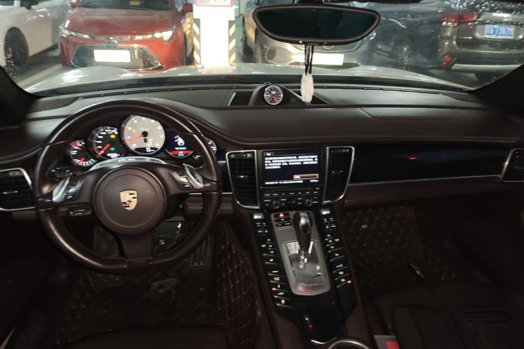 Used Porsche Panamera 2010 Panamera 4S 4.8L
