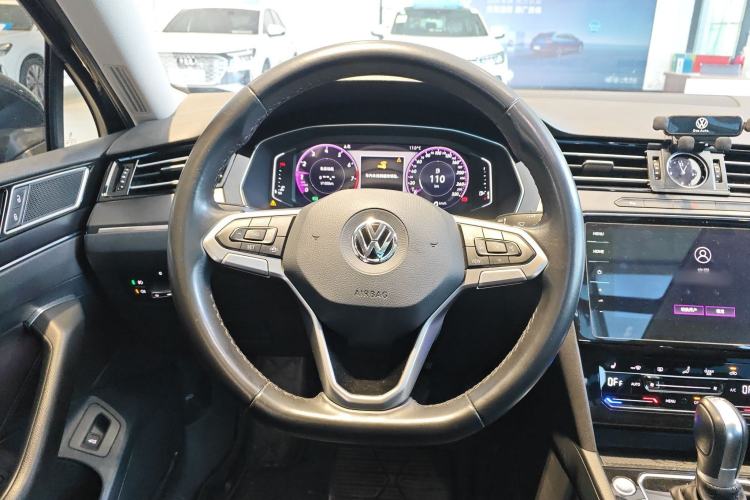 Used Volkswagen Magotan 2020 330TSI DSG Luxury Edition