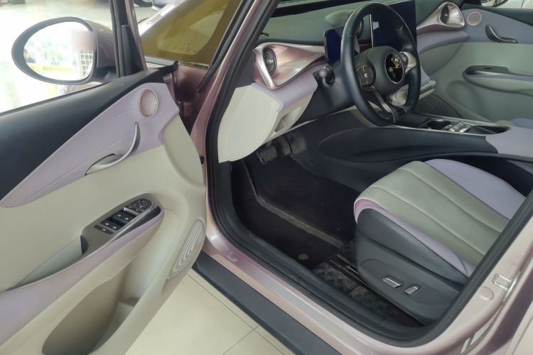 Used BYD Dolphin 2023 420 km Free Version
