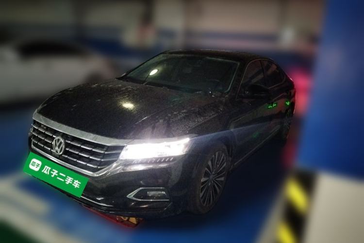 Used Volkswagen Passat 2020 330TSI Luxury Edition China VI
