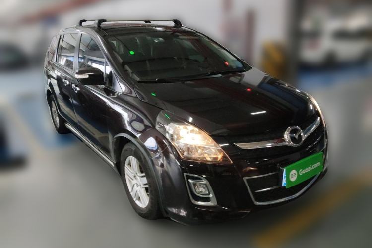 Used Mazda 8 2013 2.5L Ultimate Edition Front Right 45 Deg