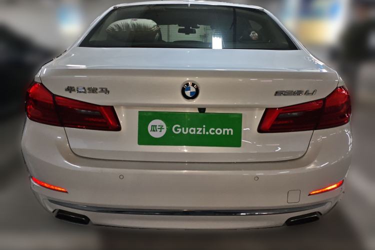 Used BMW 5 Series 2018 525Li Luxury Package