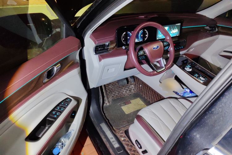 Used Ford Equator 2021 EcoBoost 225 Premier 6-Seater Driver Seat