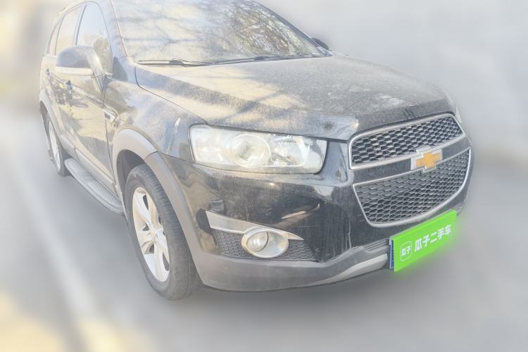 Used Chevrolet Captiva 2012 2.4L 4x4 Flagship Edition 7 Seats