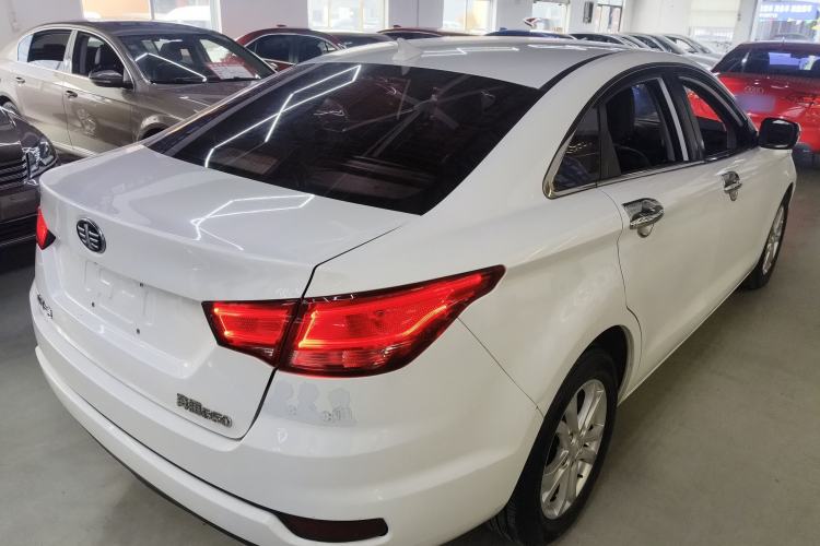 Used Bestune B50 2016 1.6L manual Comfort trim level