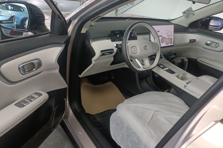 Used CHANGAN NEVO Q05 2026 Model 506 Max Driver Seat