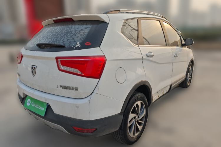 Used Baojun 560 2016 1.8L Manual Luxury Edition
