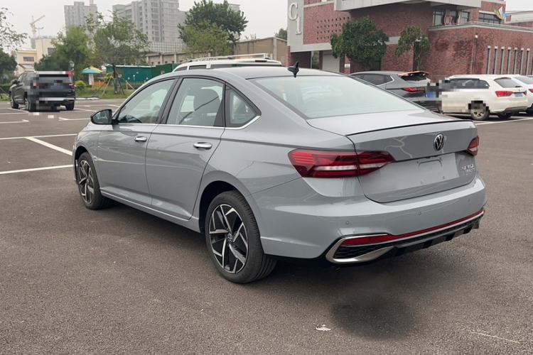 Used Volkswagen Lavida 2023 300TSI DSG Starry Sky Elite Edition
