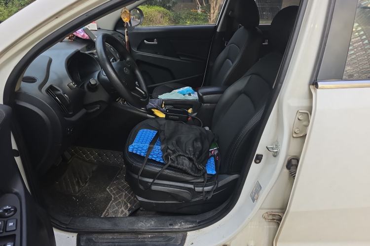 Used Kia Sportage R 2014 2.0L Automatic Two-Wheel Drive GL Left Front Seat