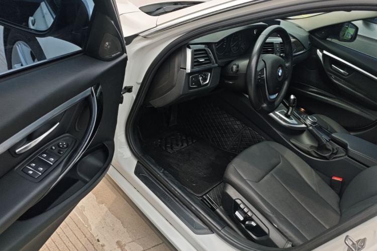 Used BMW 3 Series 2017 320Li Fashion Model
