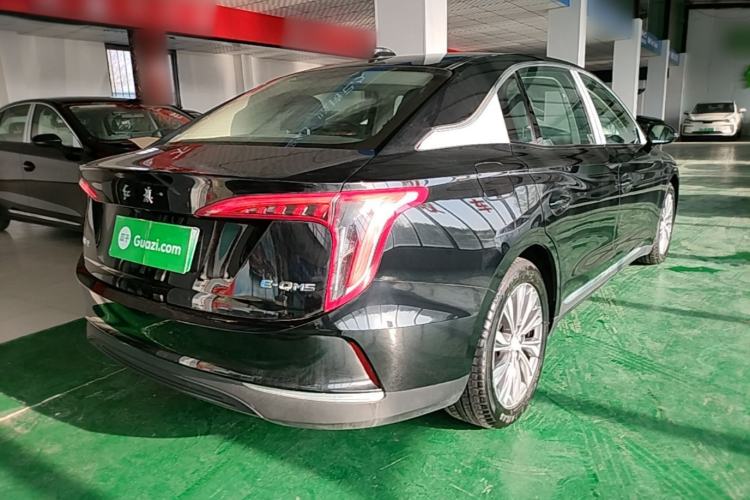 Used Hongqi E-QM5 2022 431 km Charge & Enjoy Edition
