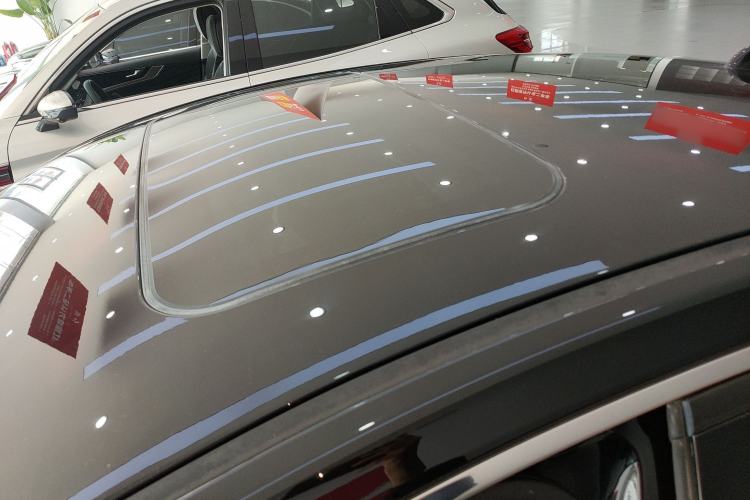 Used Hongqi H5 2020 1.5T DCT Flagship Edition Roof