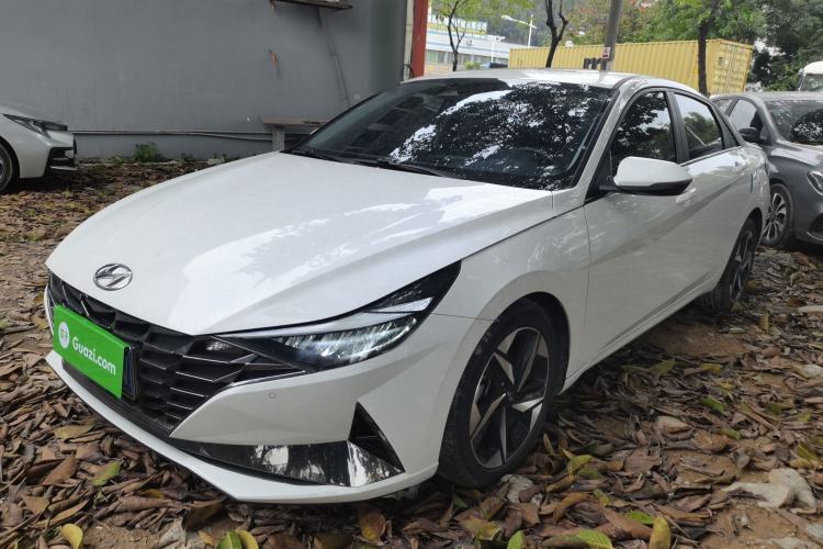 Used Hyundai Elantra 2022 1.5L CVT LUX Prestige Edition