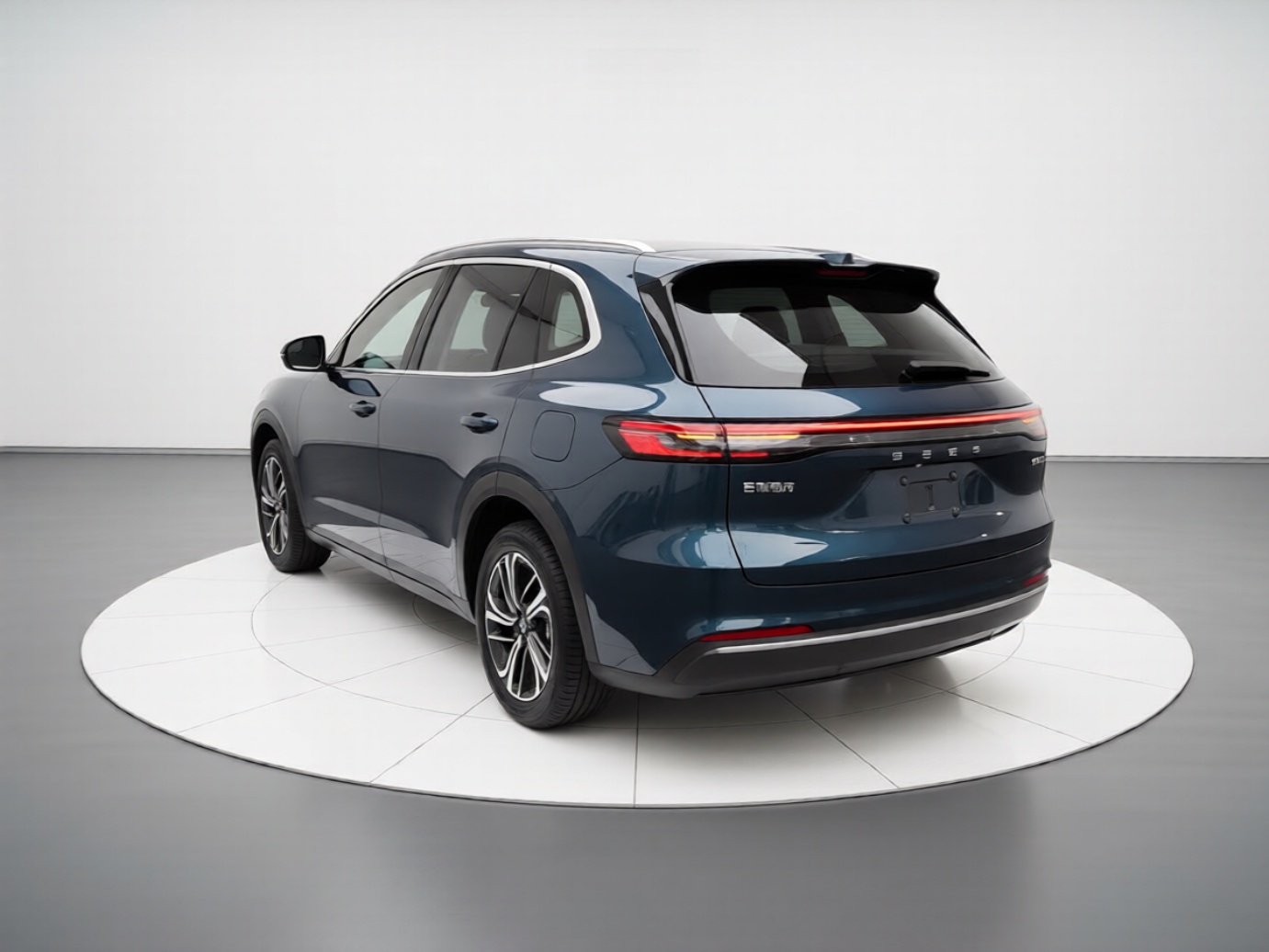Geely Galaxy Xingjian 7 EM-i 2026 Model 135km Smart Navigation Version — снимка 4