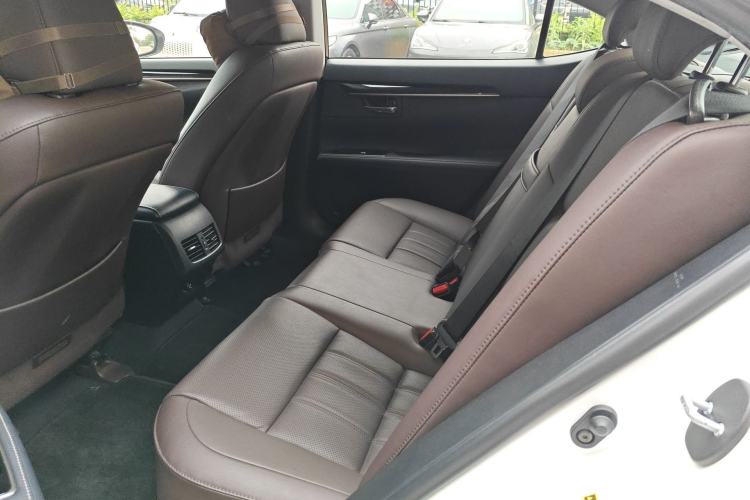 Used Lexus ES 2017 200 30th Anniversary Edition