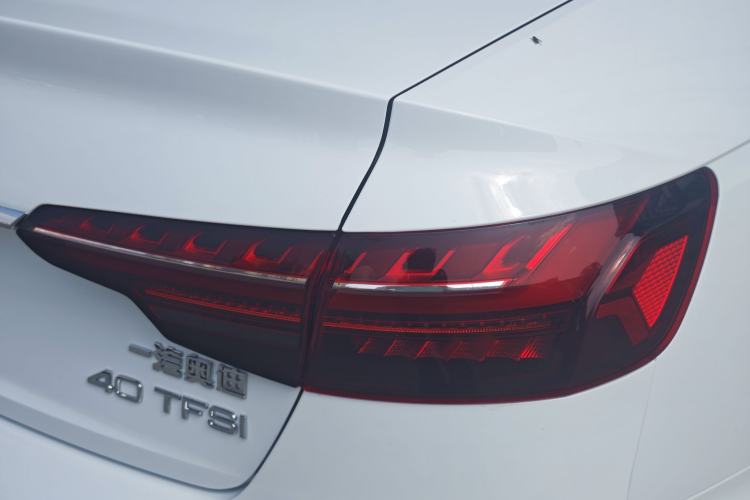 Used Audi A4L 2020 40 TFSI Luxury Dynamic Model Exterior 4