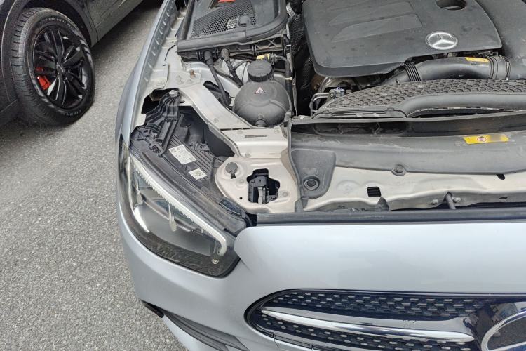 Used Mercedes-Benz E-Class 2021 Restyled E 300 L Sport Luxury Edition Right Front Headlight