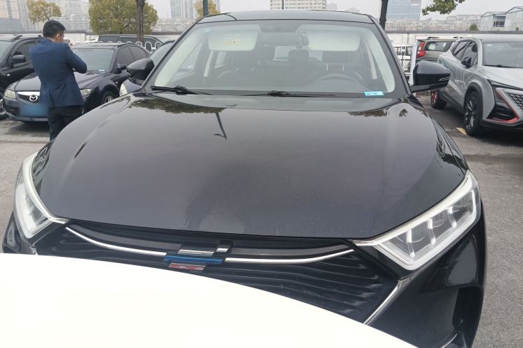 Used CHANGAN OSHAN X7 2020 1.5T Automatic Luxury Version Front