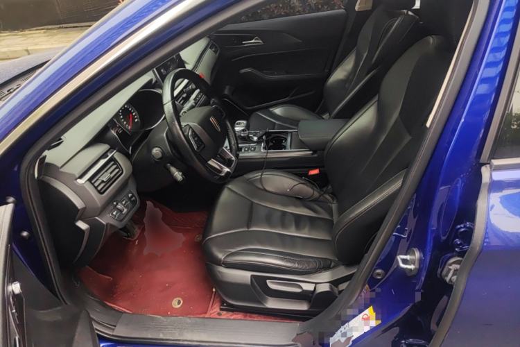 Used Hongqi H5 2022 Classic Model Facelift 1.5T DCT Qiyun Edition Left Front Seat