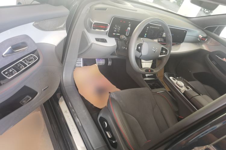 Used ARCFOX Alpha S 2022 HI Version Advanced Edition Driver Seat