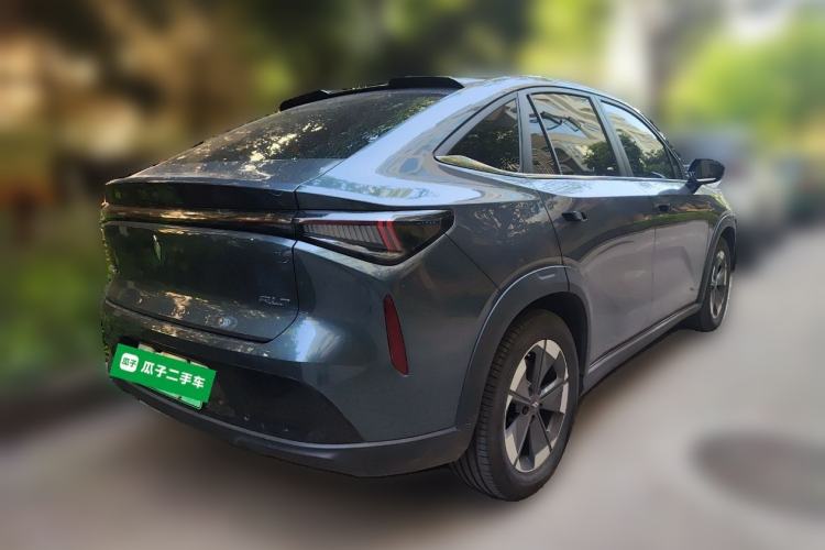 Used Livan 7 2023 605 km ZHU FENG Rear Right 45 Deg