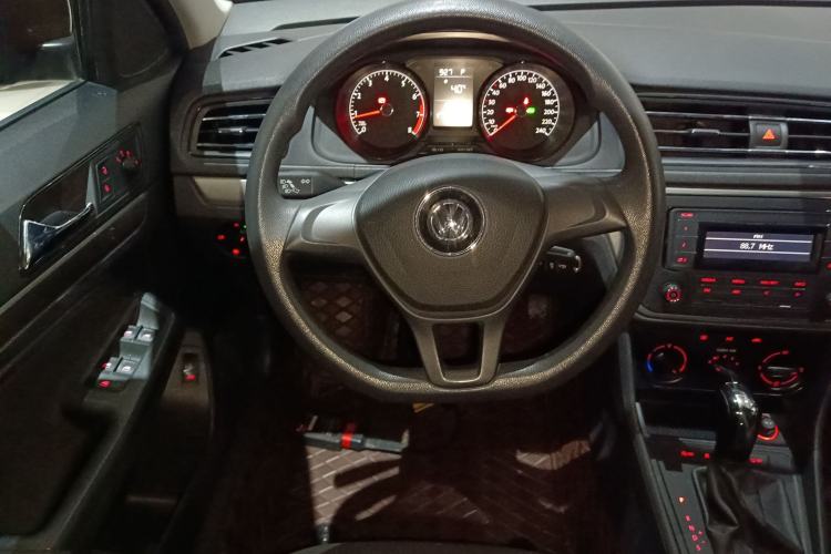 Used Volkswagen Lavida 2019 Lavida Start 1.5L Automatic Trendy Version China VI Standard